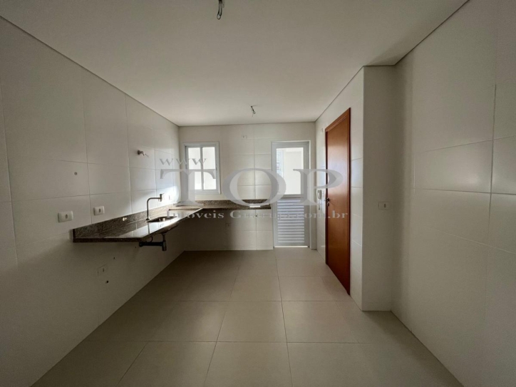 Apartamento à venda com 3 quartos, 140m² - Foto 6