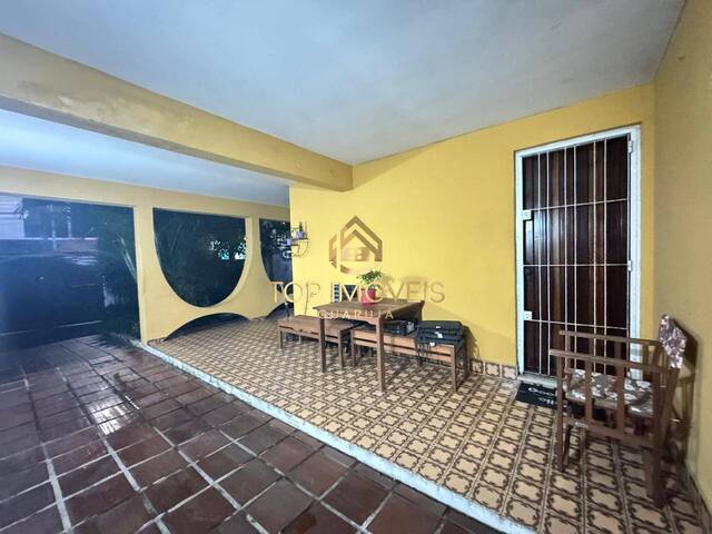 Venda em Vila Santo Antônio - Guarujá