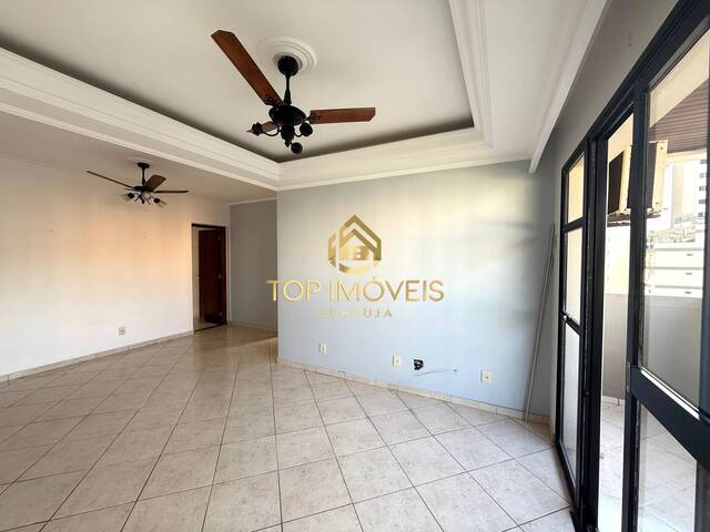 Apartamento para Venda em Guarujá - 3
