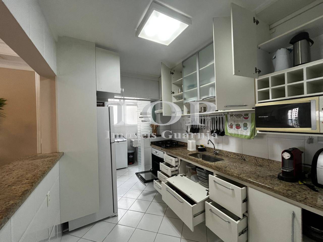 Apartamento à venda e aluguel com 3 quartos, 110m² - Foto 9