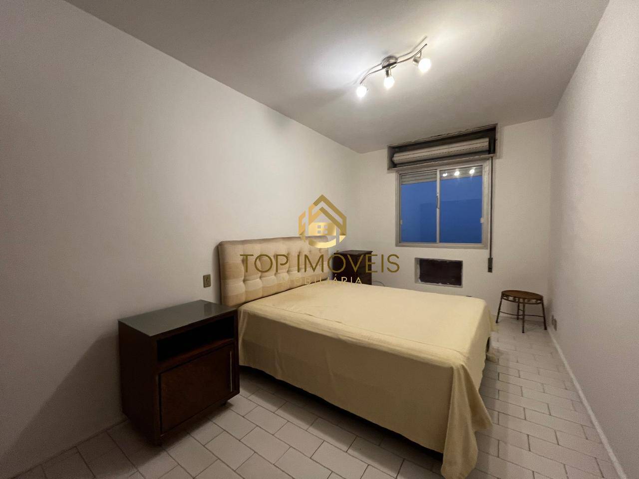 Apartamento para alugar com 3 quartos, 124m² - Foto 17