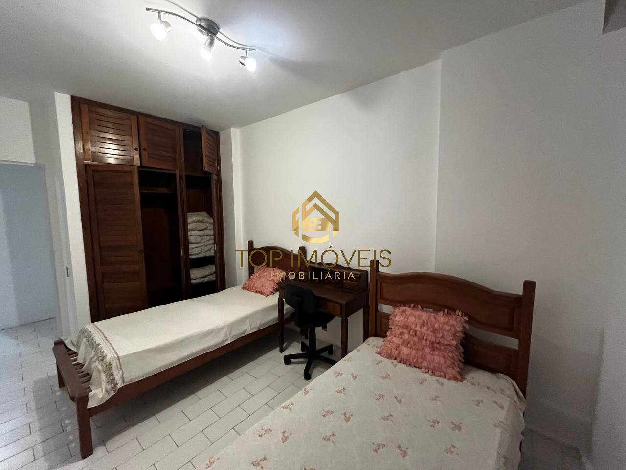 Apartamento para alugar com 3 quartos, 124m² - Foto 15