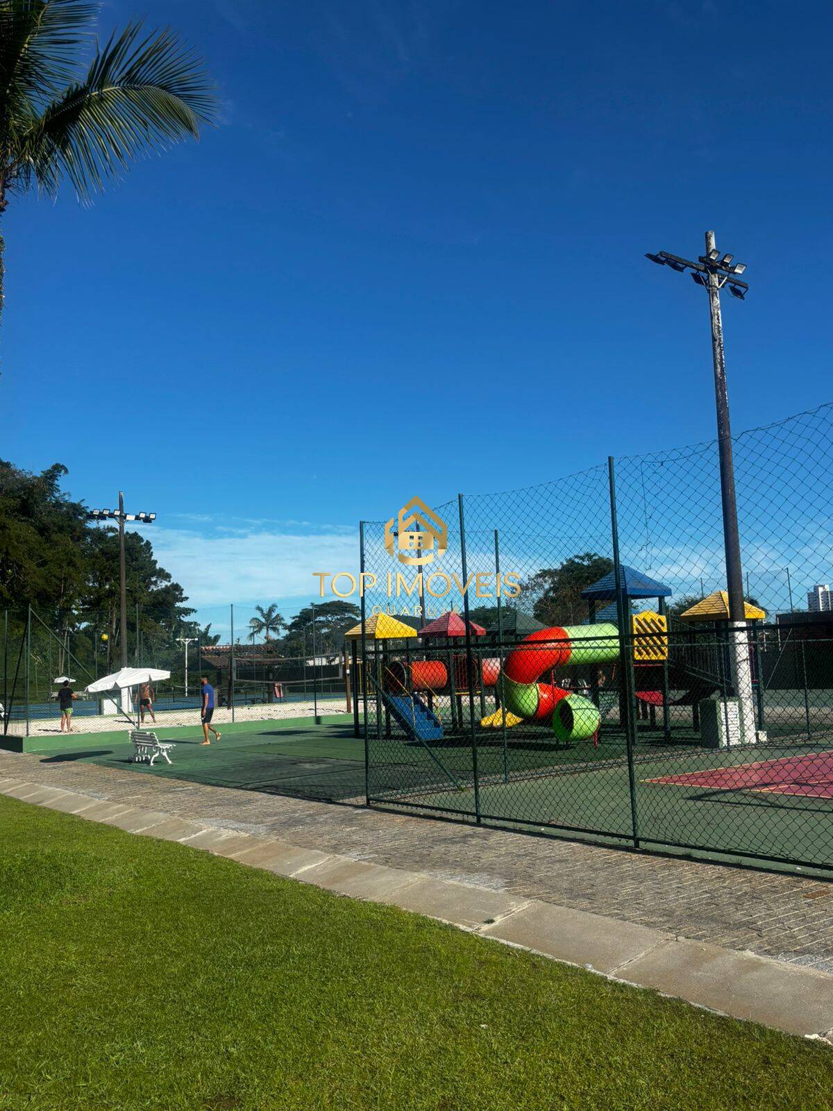 Apartamento para alugar com 3 quartos, 160m² - Foto 15