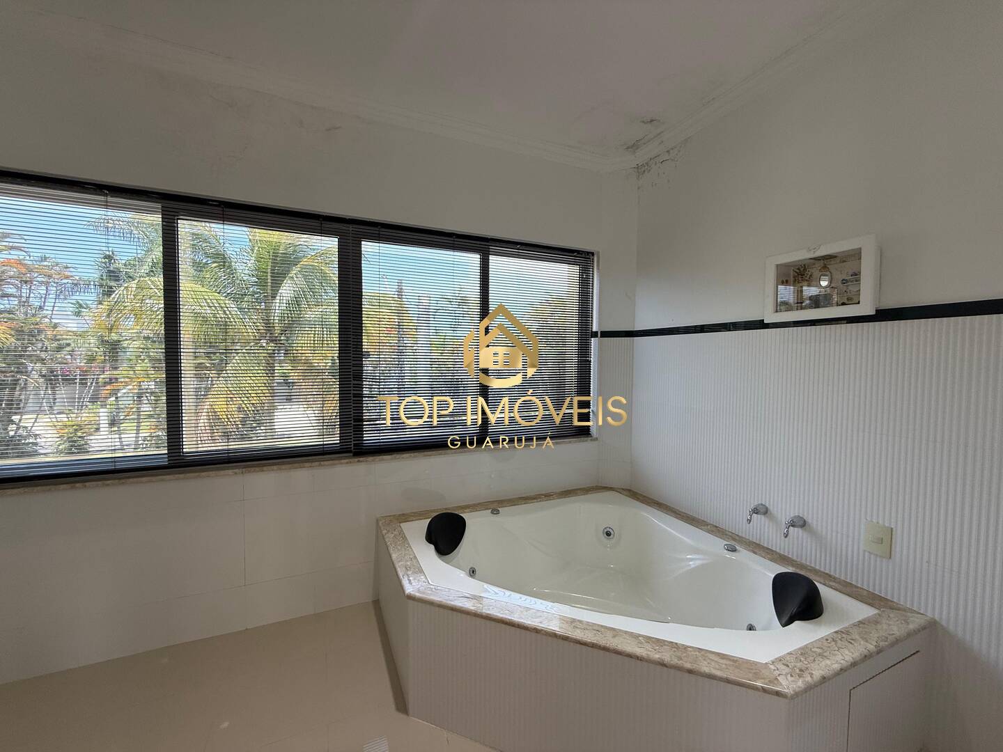 Casa à venda com 6 quartos, 750m² - Foto 14