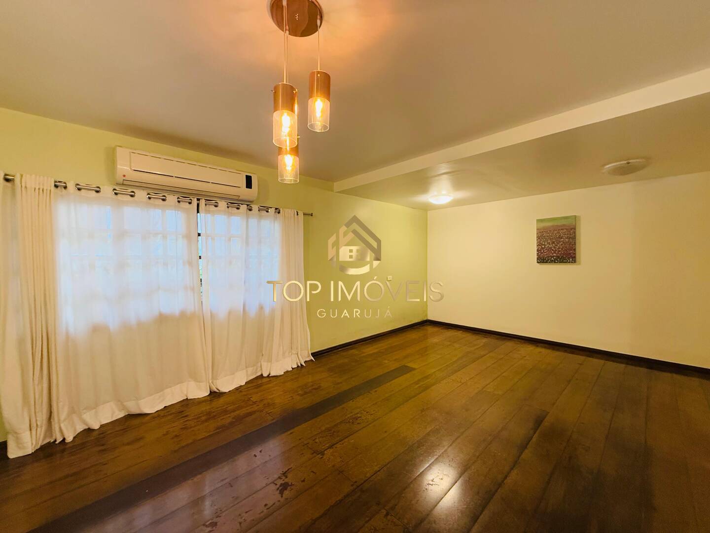 Casa para alugar com 5 quartos, 150m² - Foto 4