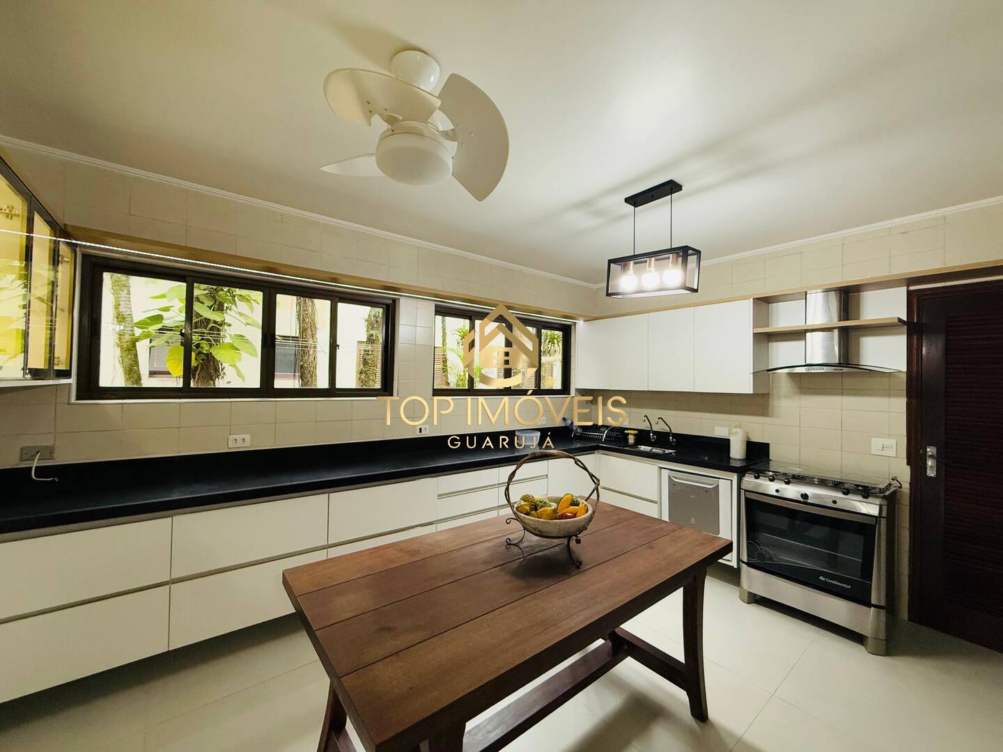 Casa para alugar com 5 quartos, 150m² - Foto 8