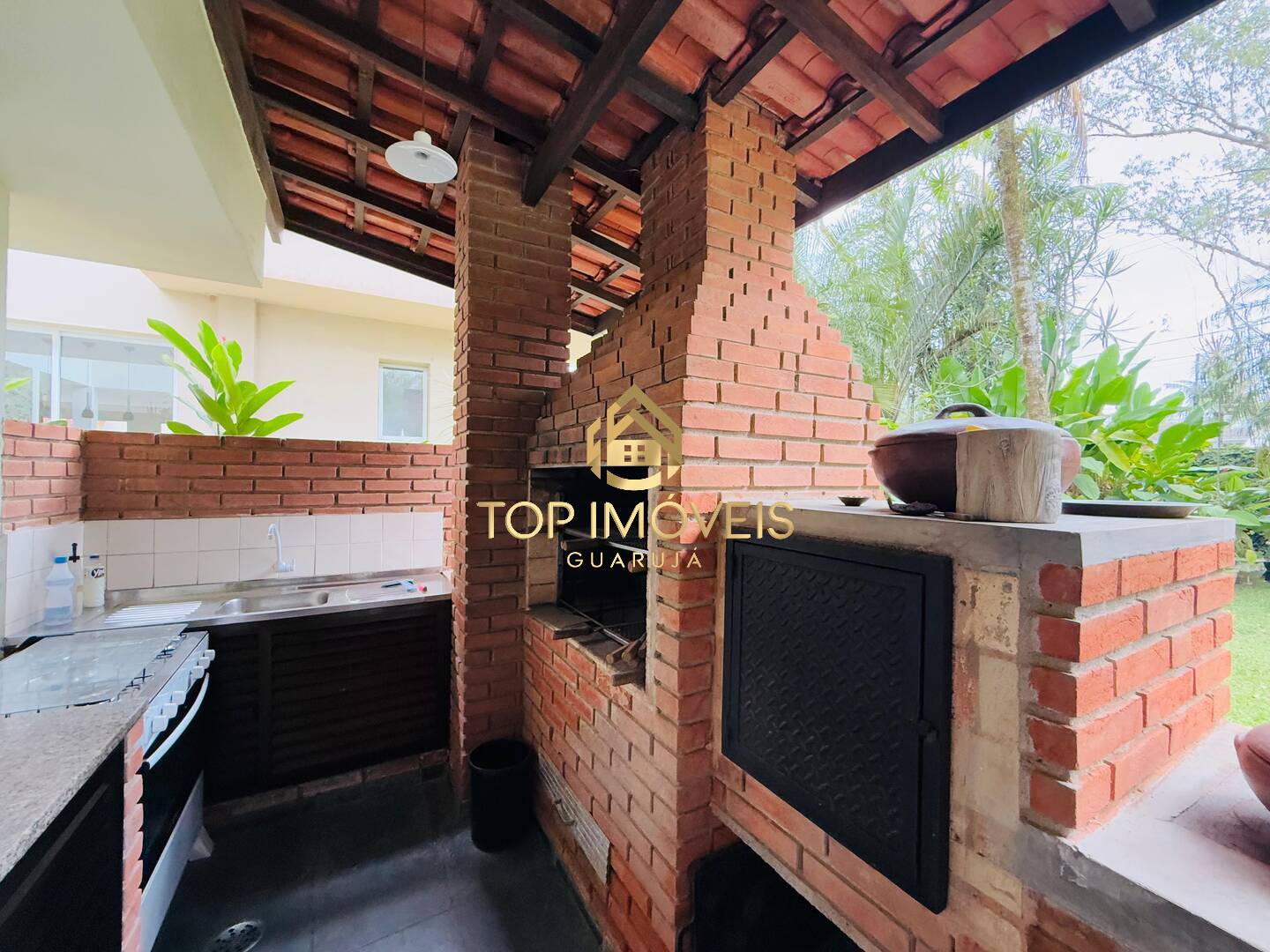 Casa para alugar com 5 quartos, 150m² - Foto 12