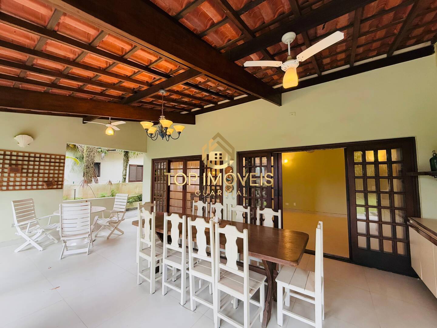 Casa para alugar com 5 quartos, 150m² - Foto 3