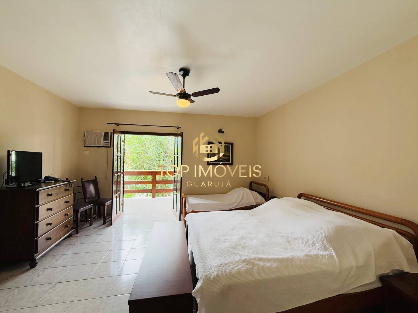 Apartamento para alugar com 2 quartos, 150m² - Foto 13