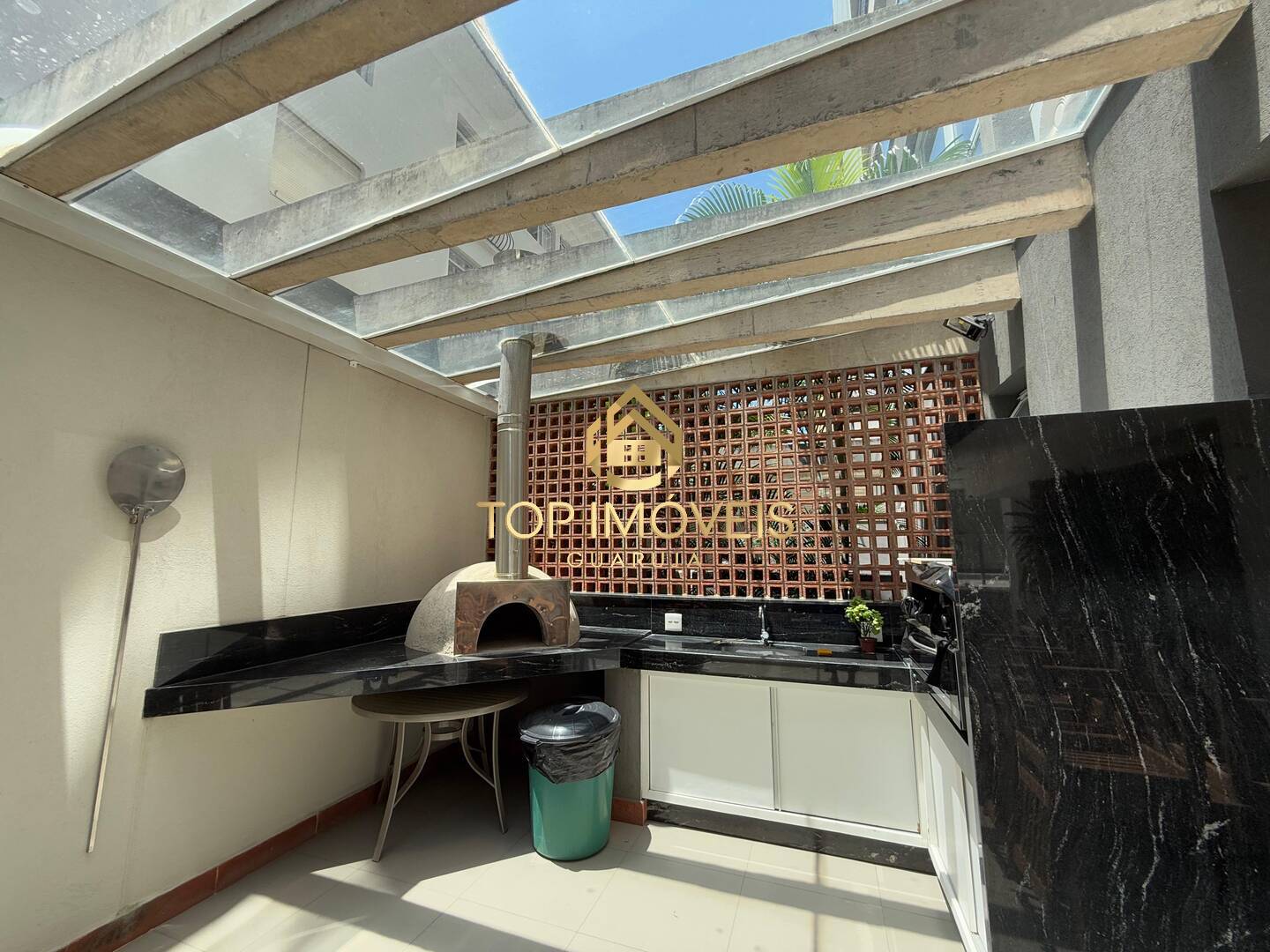 Apartamento à venda e aluguel com 3 quartos, 100m² - Foto 4