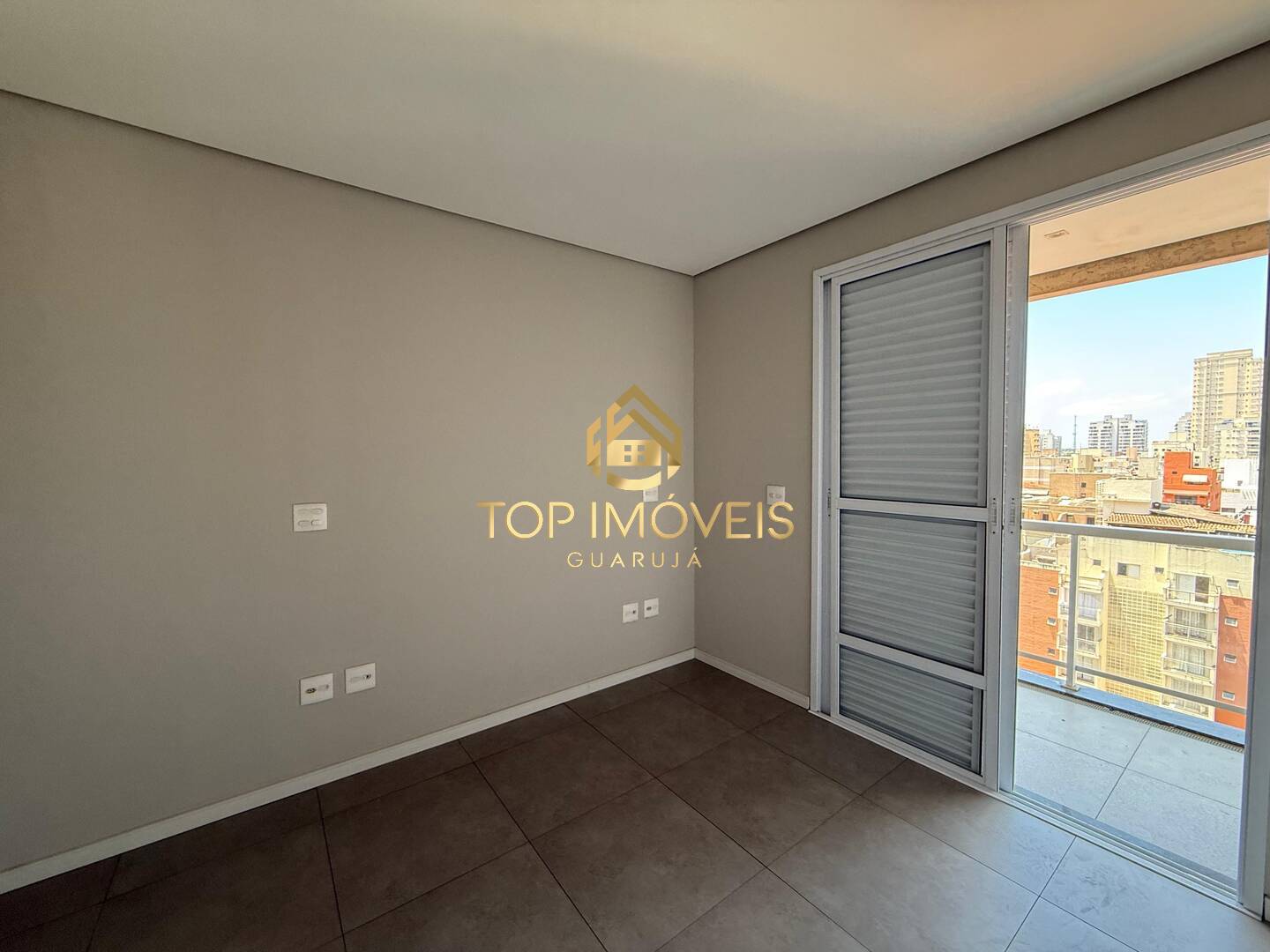 Apartamento à venda e aluguel com 3 quartos, 100m² - Foto 9