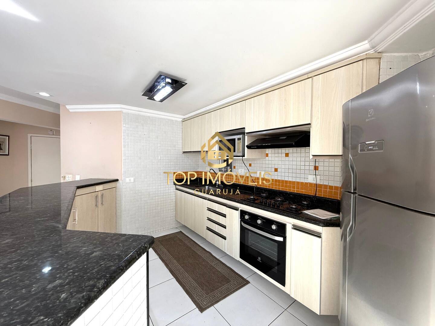 Cobertura à venda e aluguel com 3 quartos, 200m² - Foto 9