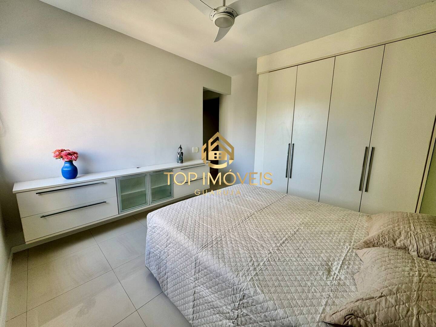 Apartamento para alugar com 4 quartos, 175m² - Foto 15