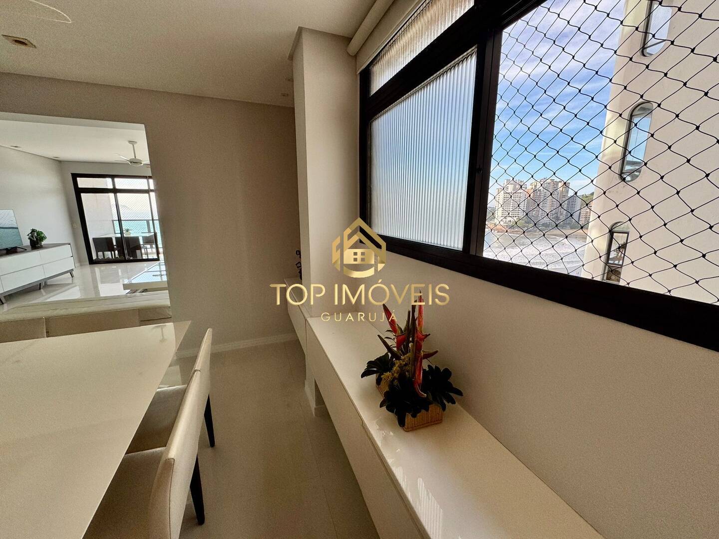 Apartamento para alugar com 4 quartos, 175m² - Foto 12