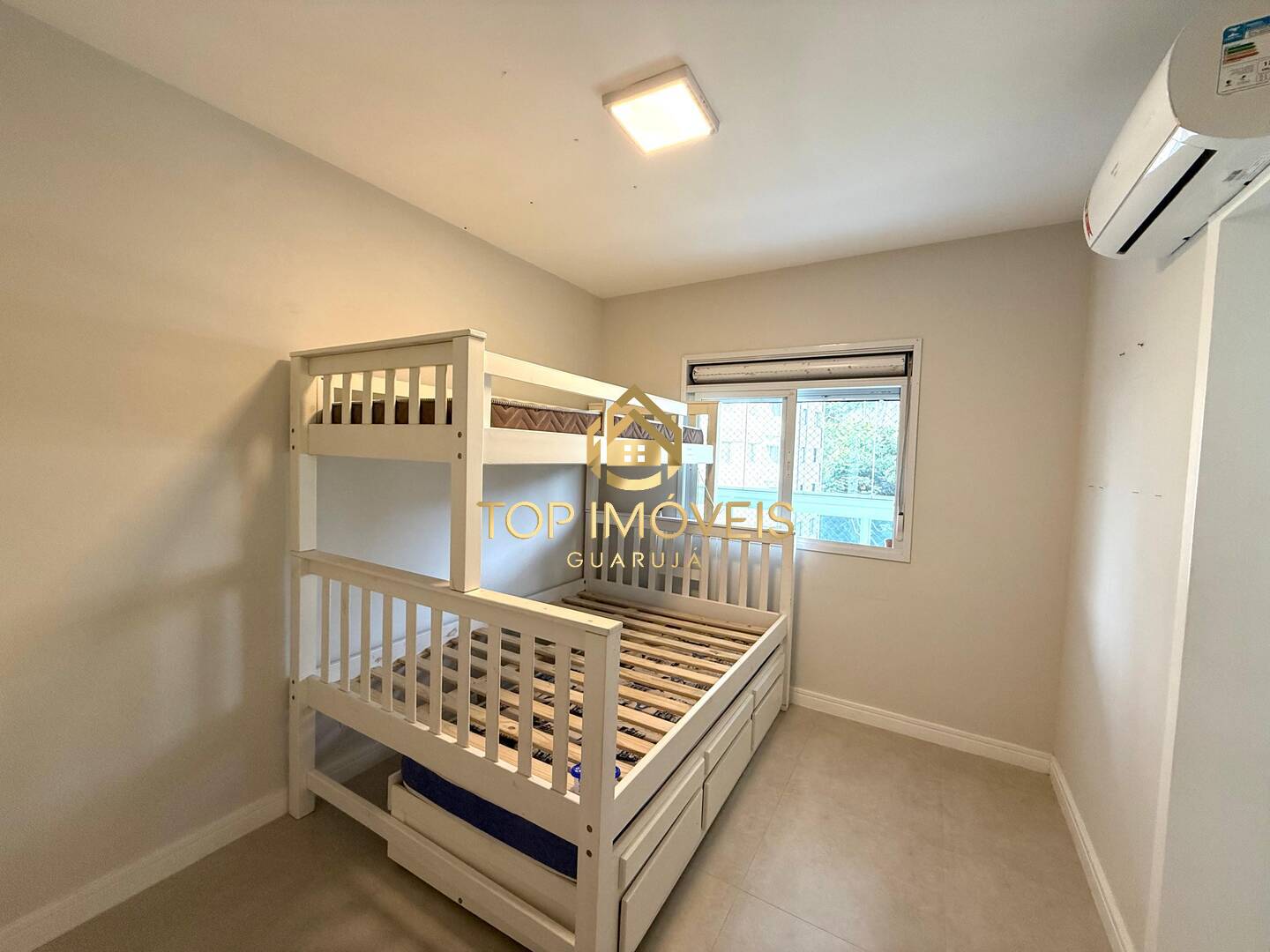 Apartamento para alugar com 2 quartos, 90m² - Foto 8
