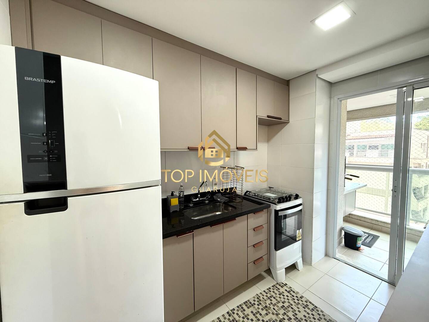 Apartamento para alugar com 2 quartos, 90m² - Foto 13