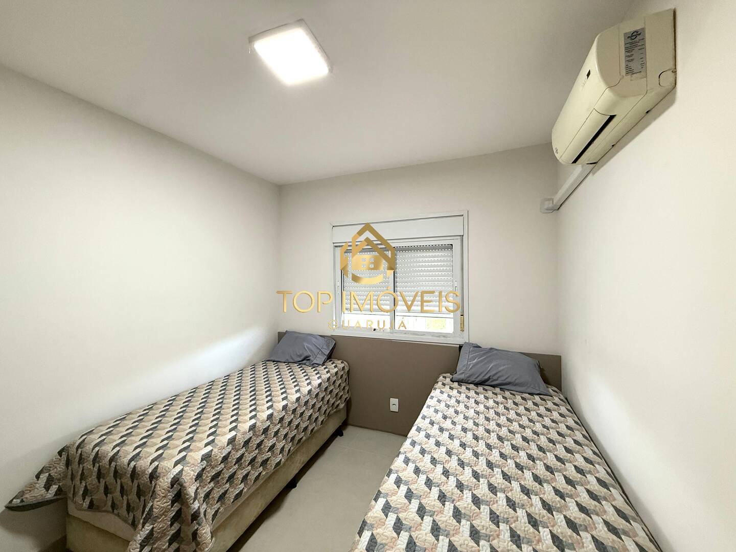 Apartamento para alugar com 2 quartos, 90m² - Foto 8