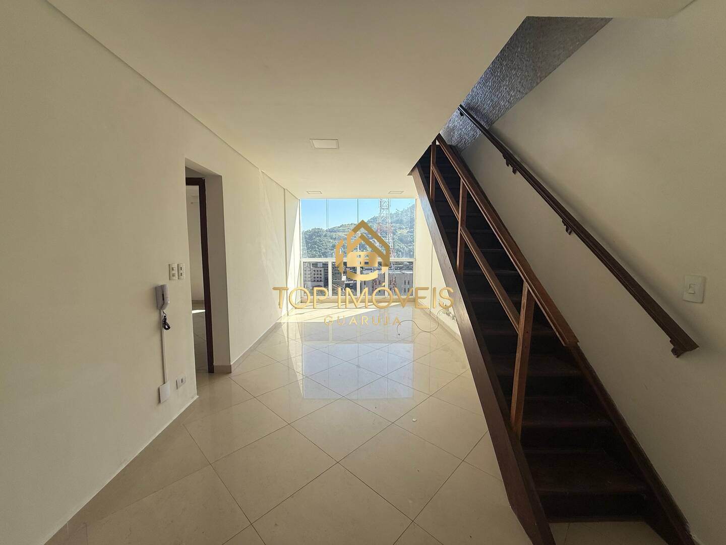 Cobertura para alugar com 3 quartos, 190m² - Foto 4