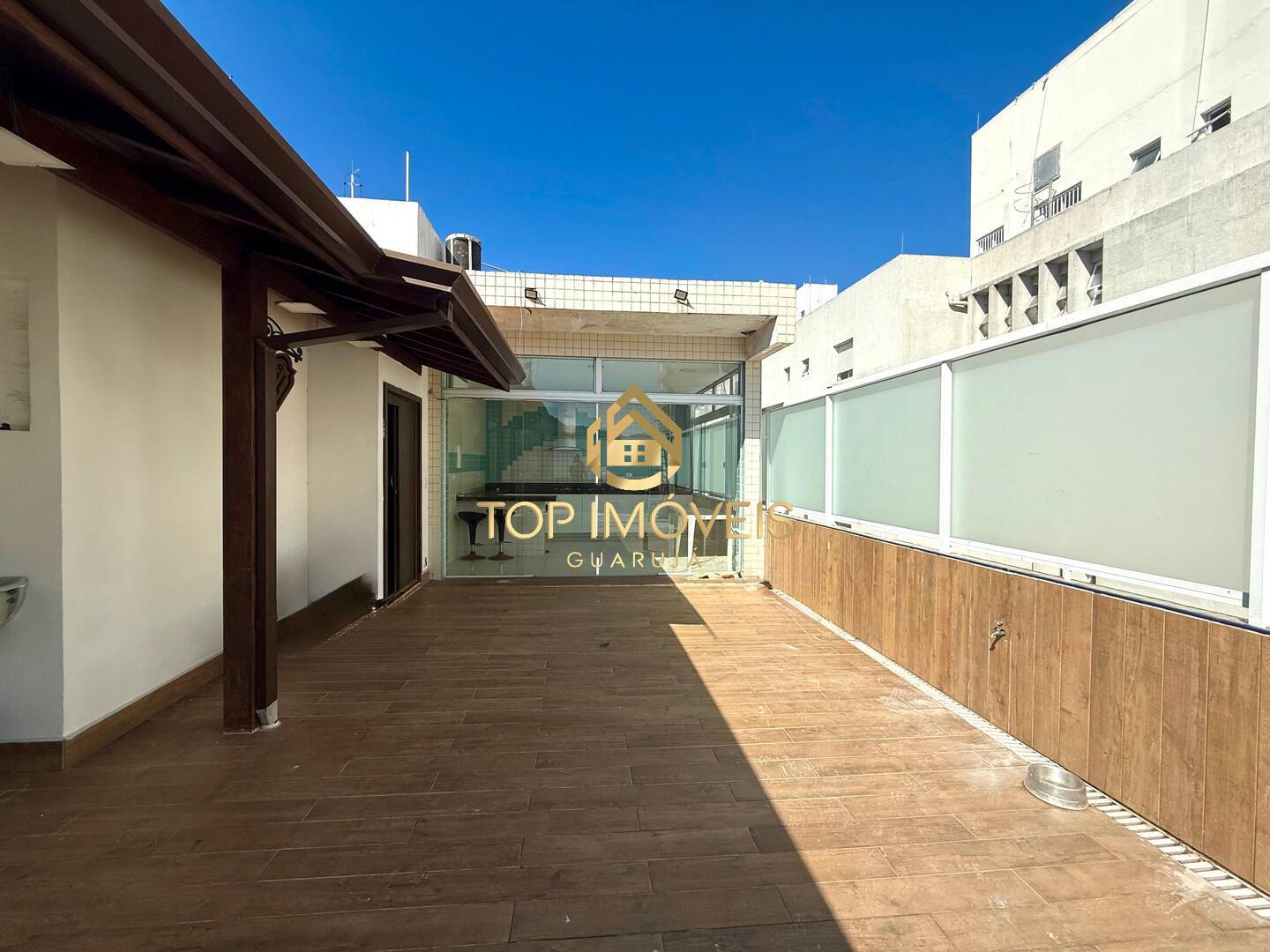 Cobertura para alugar com 3 quartos, 190m² - Foto 2