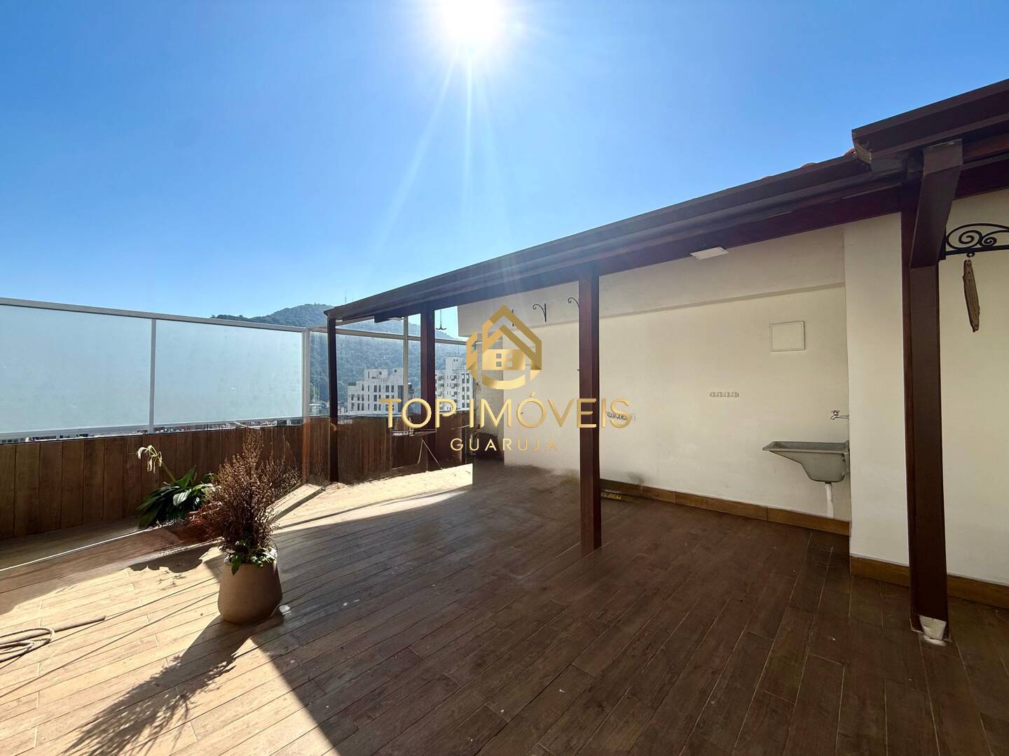 Cobertura para alugar com 3 quartos, 190m² - Foto 1