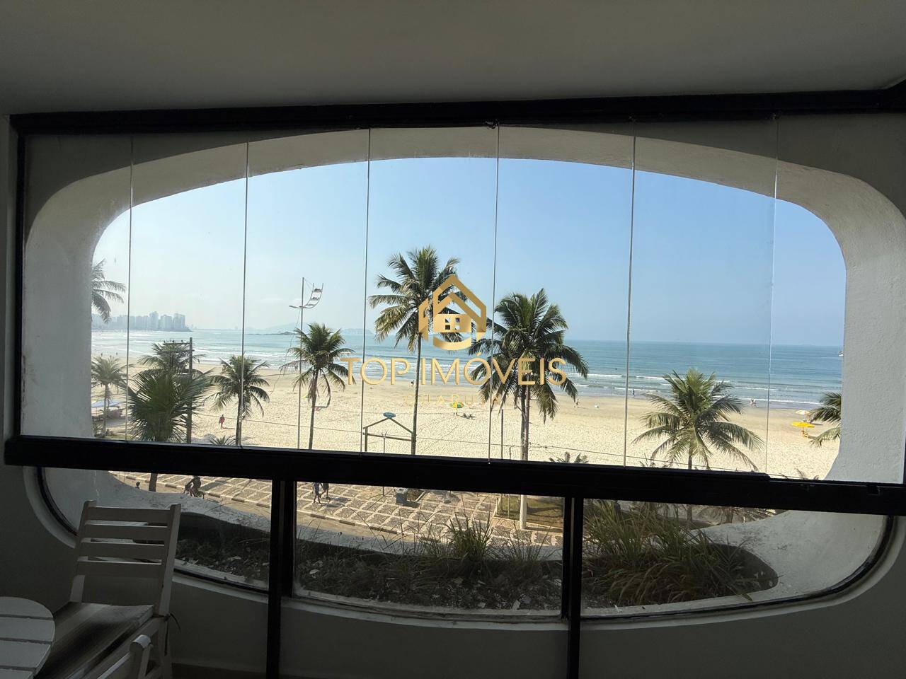 Apartamento à venda com 3 quartos, 196m² - Foto 1