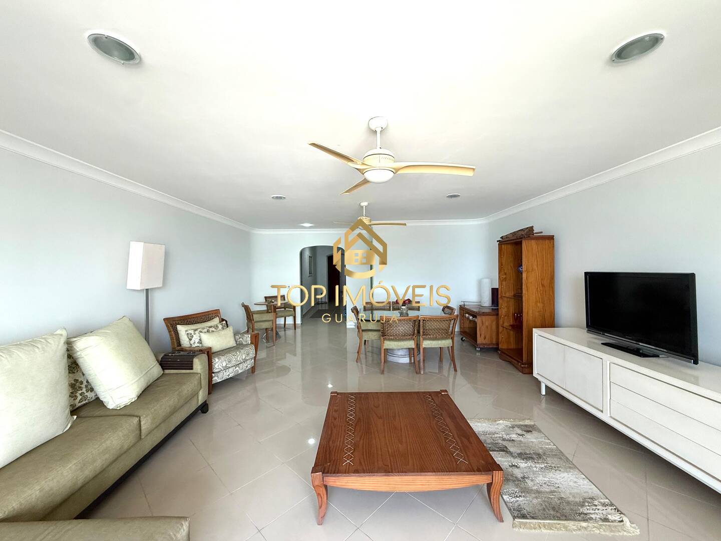 Apartamento à venda com 3 quartos, 196m² - Foto 6
