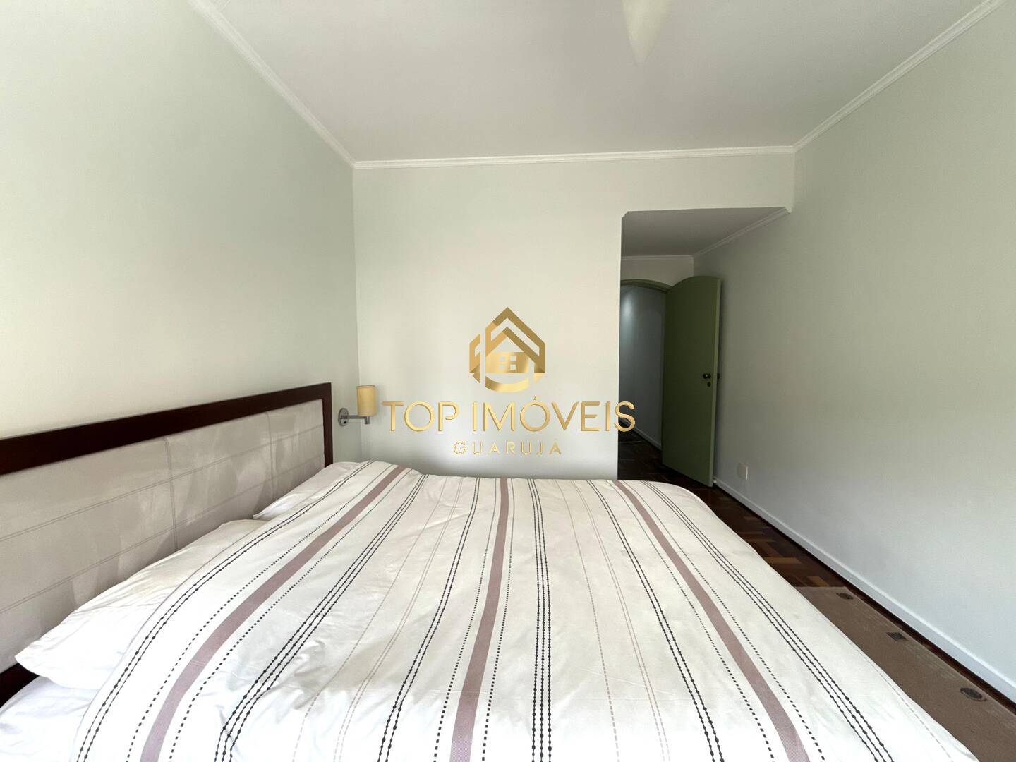 Apartamento à venda com 3 quartos, 196m² - Foto 10