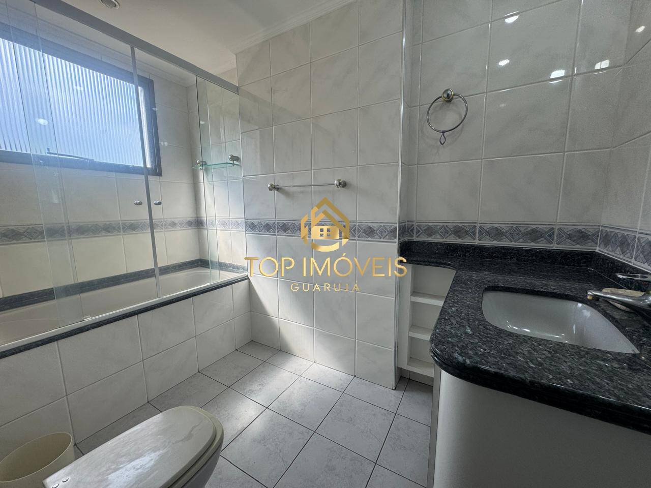 Apartamento para alugar com 4 quartos, 240m² - Foto 21