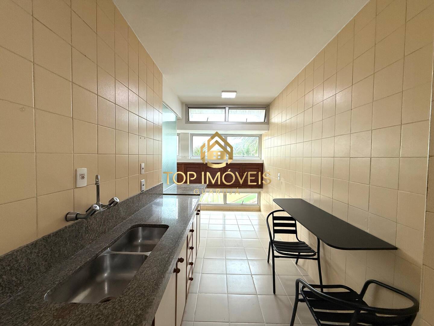 Apartamento para alugar com 3 quartos, 150m² - Foto 15