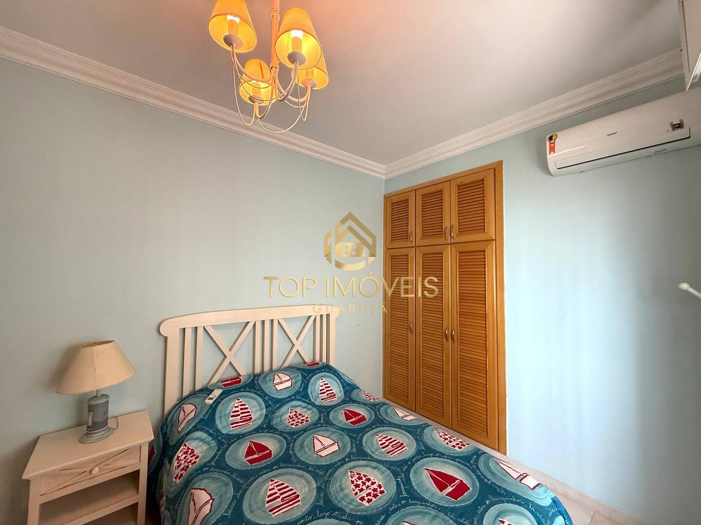 Apartamento para alugar com 4 quartos, 195m² - Foto 12
