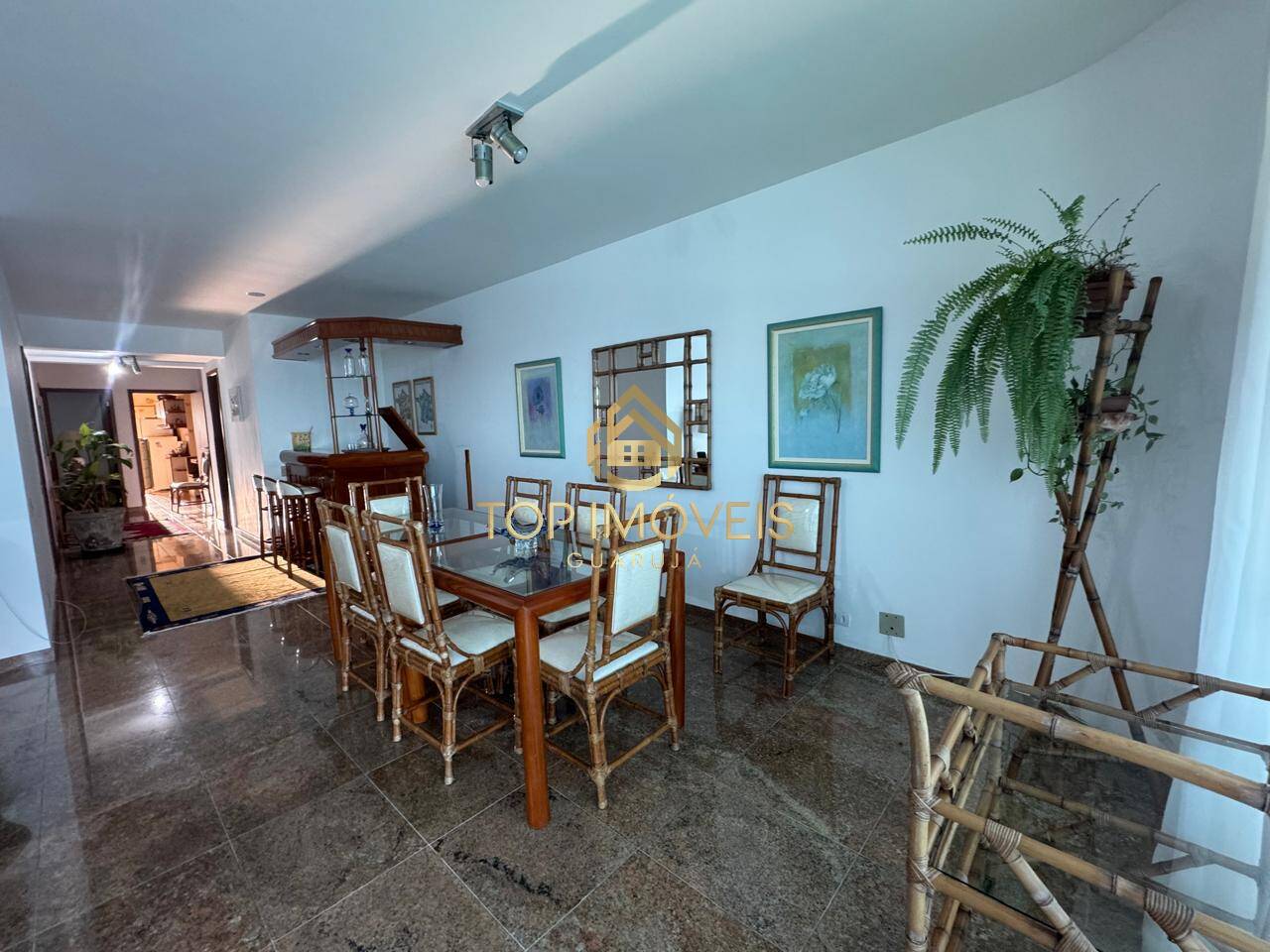Apartamento para alugar com 3 quartos, 154m² - Foto 4