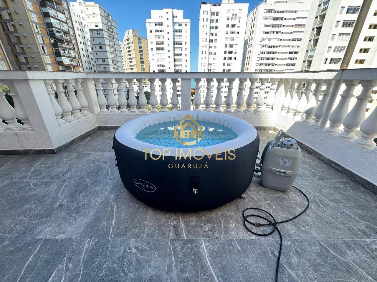 Cobertura à venda e aluguel com 3 quartos, 300m² - Foto 29