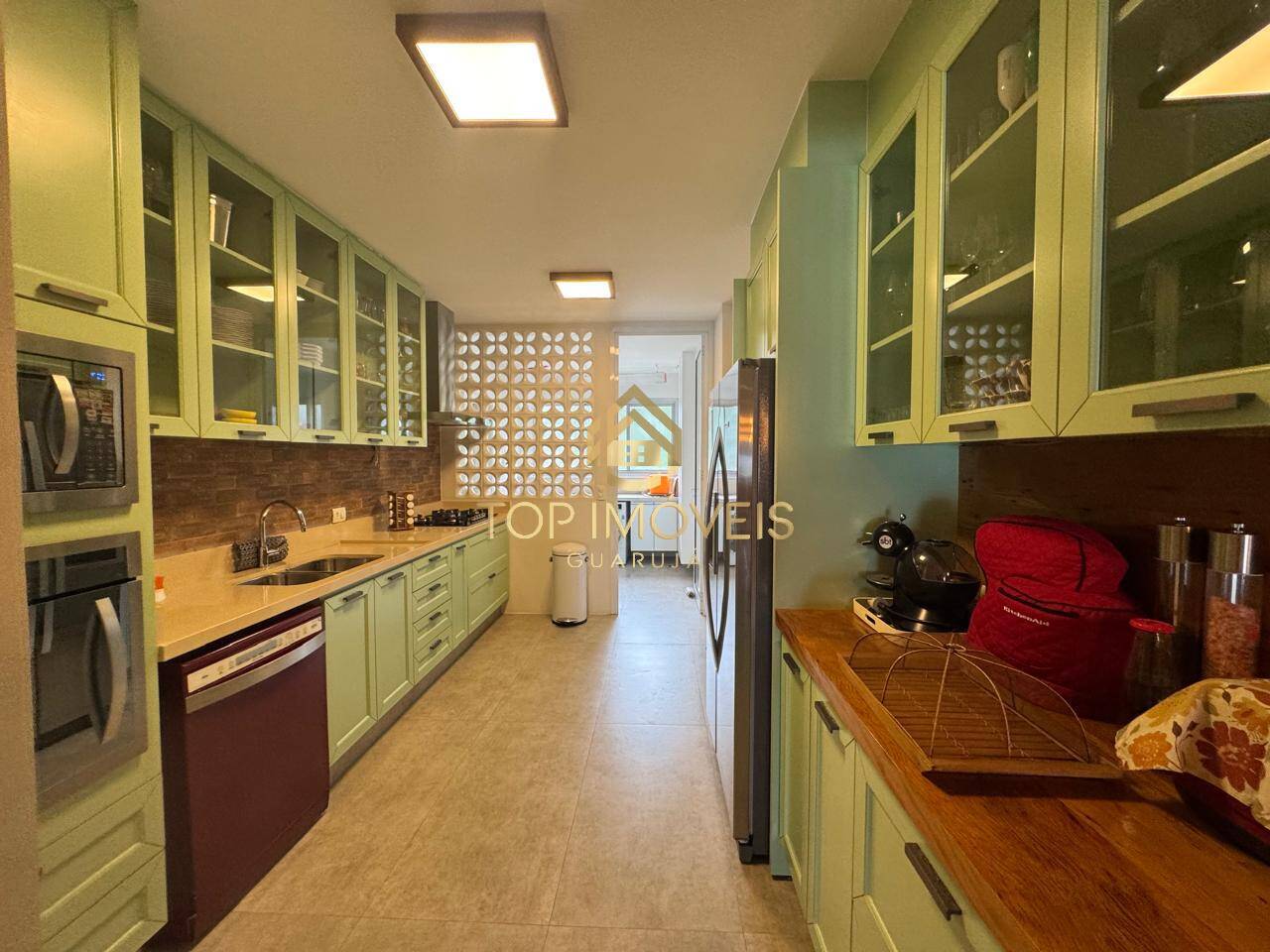 Apartamento para alugar com 4 quartos, 150m² - Foto 24