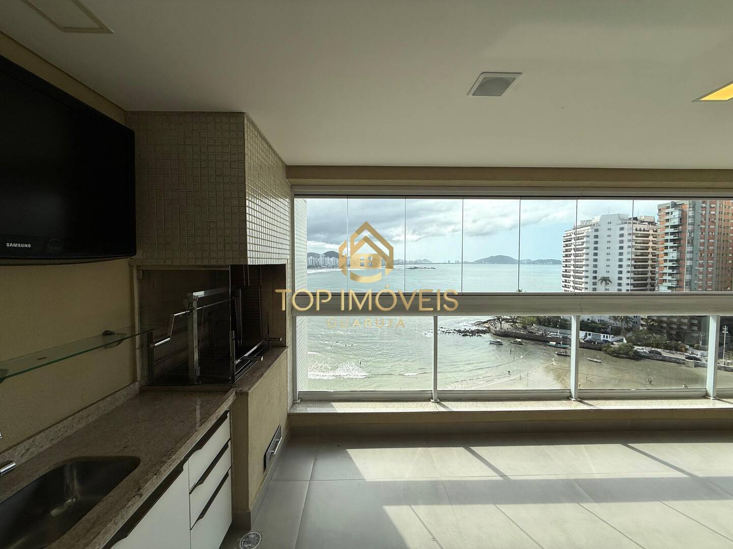 Apartamento à venda com 3 quartos, 206m² - Foto 6
