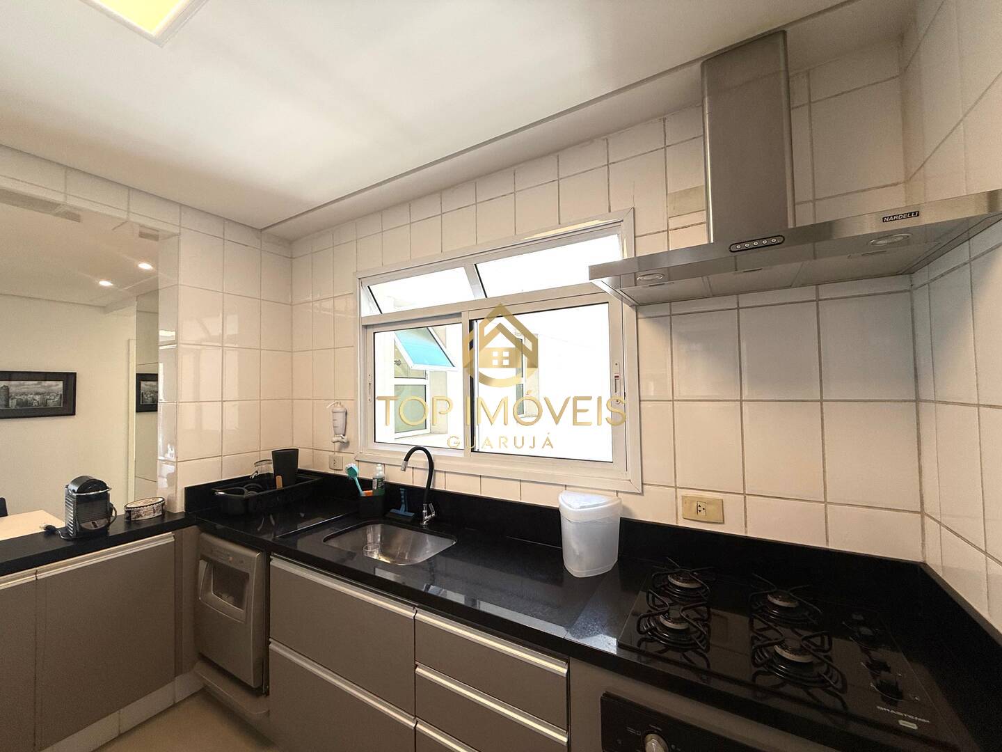 Apartamento à venda com 3 quartos, 206m² - Foto 14