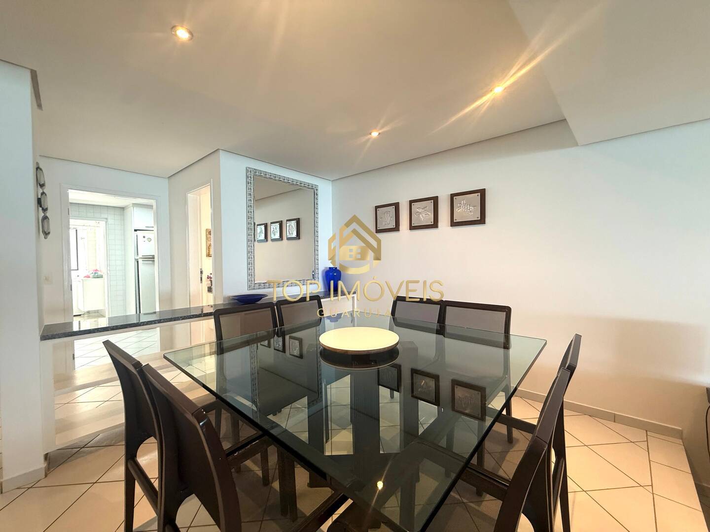 Apartamento à venda com 3 quartos, 185m² - Foto 4