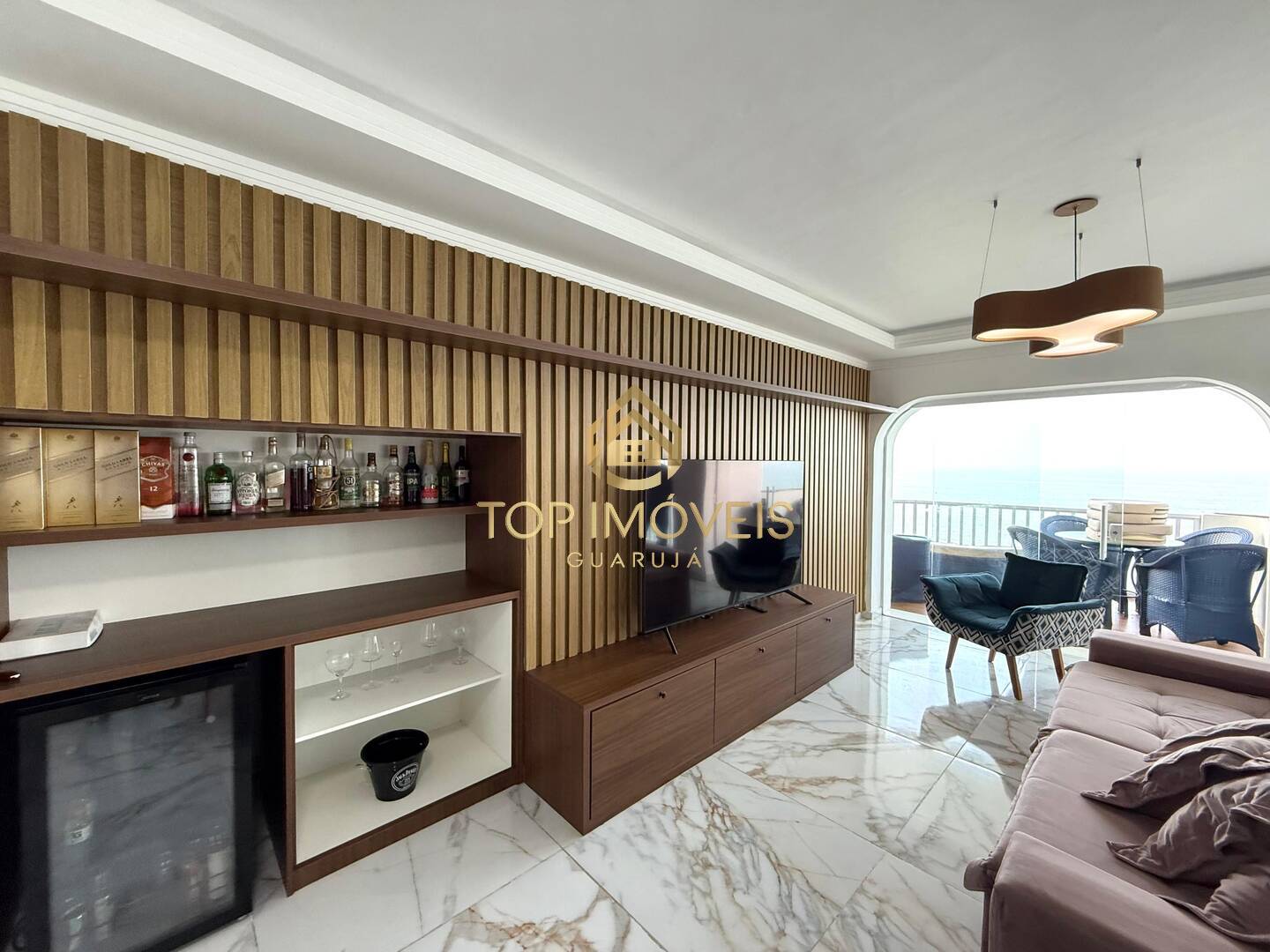 Apartamento à venda com 4 quartos, 145m² - Foto 3
