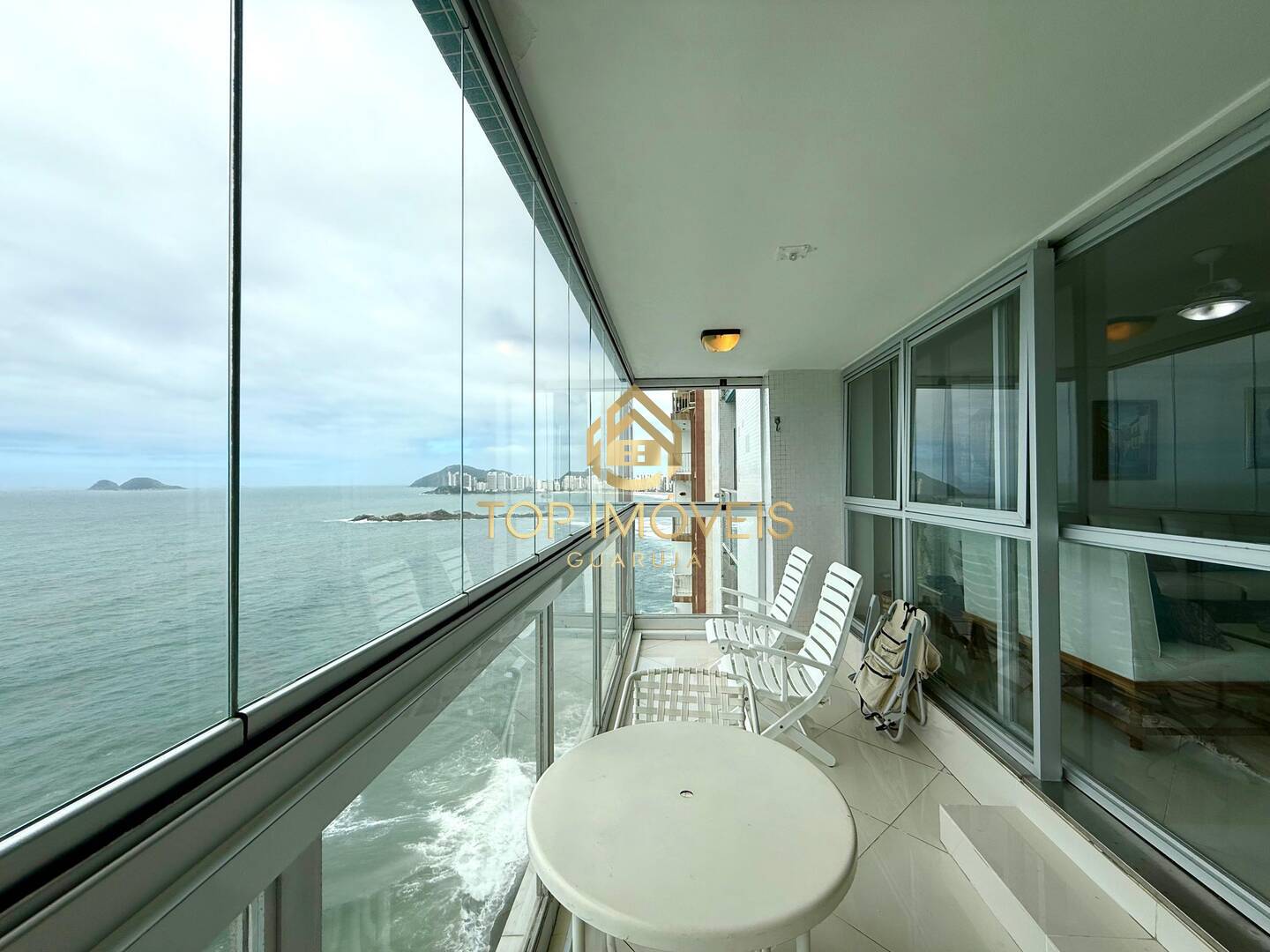 Apartamento à venda com 3 quartos, 128m² - Foto 1